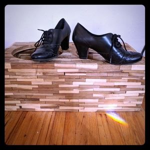 Black boots with short heels